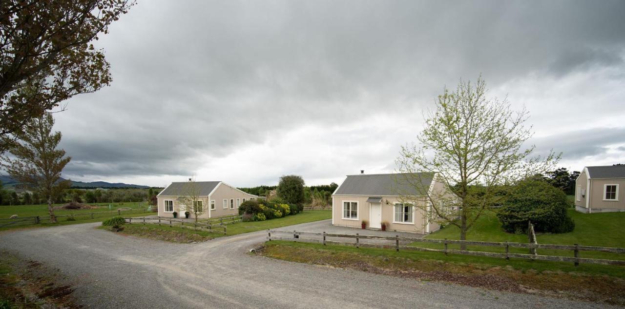 Brackenridge Country Retreat & Spa Martinborough Exterior photo